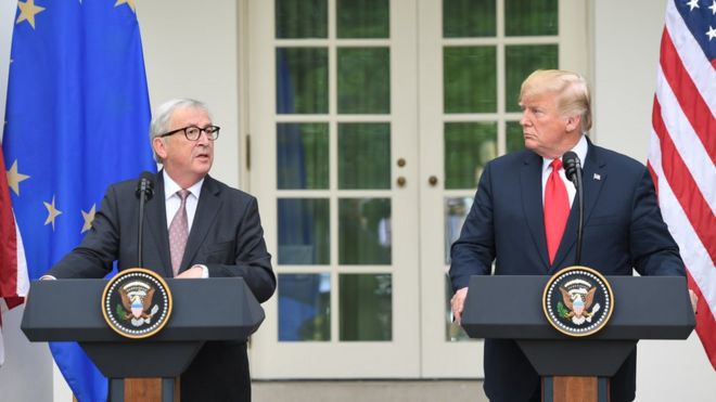 Глава Еврокомиссии Жан-Клод Юнкер (слева) и президент США Дональд Трамп в Белом доме, 26 июля 18