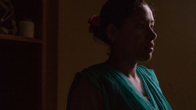 பணிக்கு போகாத பெண்களை மதிப்பதில்லையா இந்த சமூகம்?