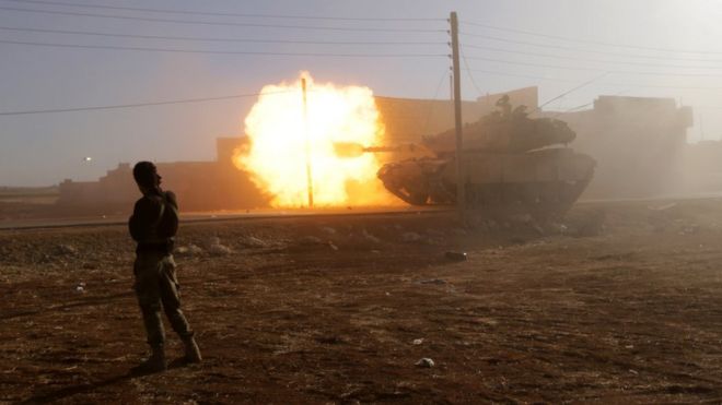Türkiyə qoşunları, tankları və artilleriyası 3 aydır ki İD-ə qarşı döyüşən qiyamçıları dəstəkləyir