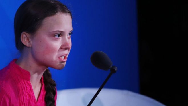 Nhà hoạt động 16 tuổi Greta Thunberg phát biểu tại Thượng đỉnh Khí hậu tại trụ sở New York của Liên Hiệp Quốc hôm 23/9