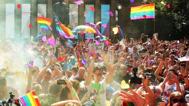 Празднование в Сиднее после референдума по однополым бракам