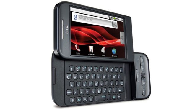 HTC Dream был выпущен в сентябре 2008 года