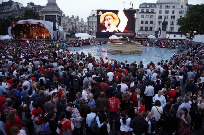 Концерт на Трафальгарской площади в Лондоне в честь Дня Канады