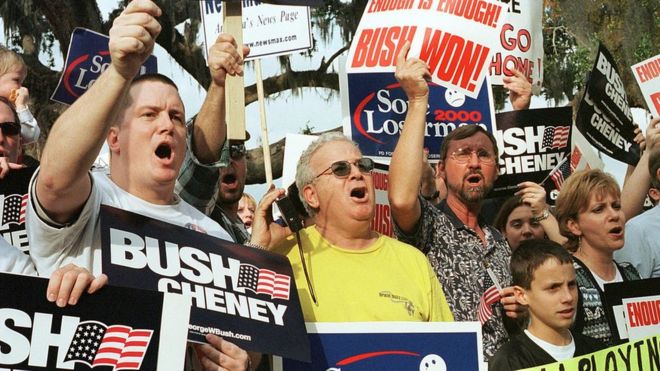Simpatizantes de Bush en Florida protestan