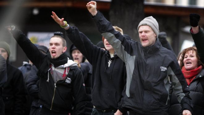 Manifestación neonazi en Suecia.