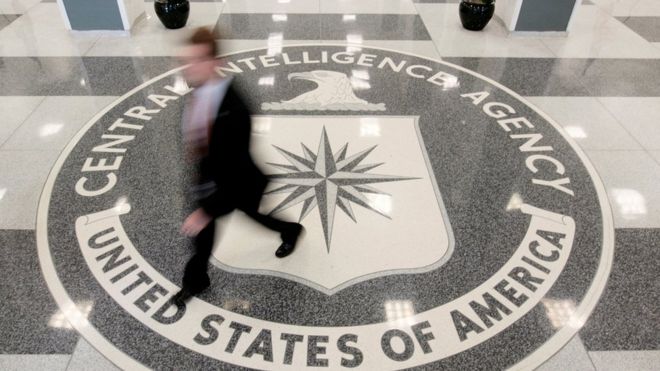 Вестибюль здания штаб-квартиры ЦРУ изображен в Лэнгли, штат Вирджиния, США, 14 августа 2008 года.