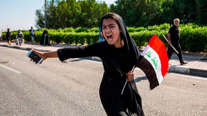 متظاهرة في ميناء ام قصر في البصرة