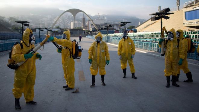 Agentes de combate contra o Aedes Aegypti no Rio
