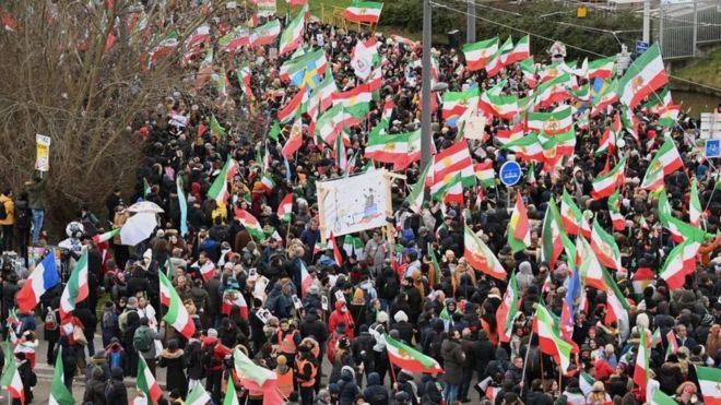 راهپیمایی ایرانیان در استراستبورگ