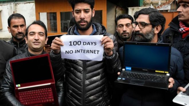 Kashmiri journalists protest against the continuous internet blockade for 100th day out Kashmir press club , Srinagar, Indian Administered Kashmir on 12 November 2019.
