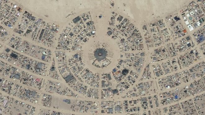 Arial фотография раздела Burning Man в 2017 году