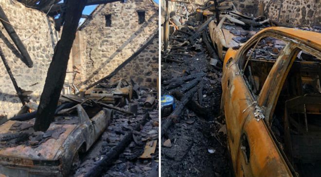 Последствия пожара показывают поврежденное здание и автомобили