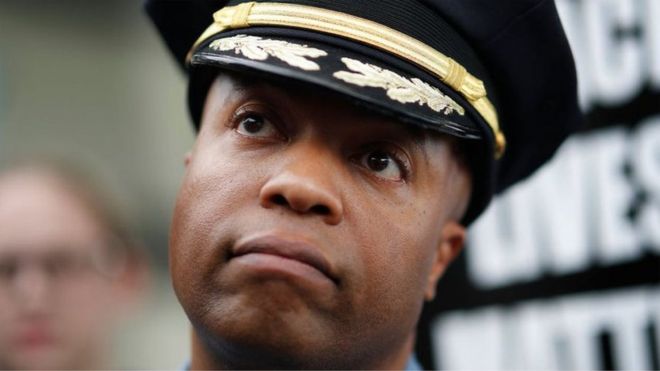 米陸軍の少尉 警察を提訴 車停められスプレー使われ cニュース