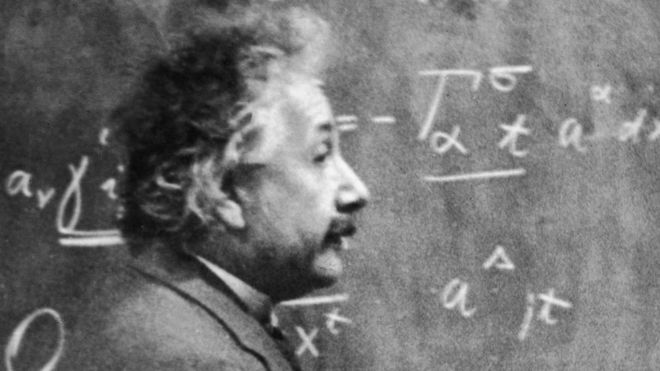 Einstein ecuaciones