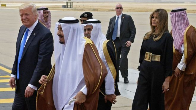 Donald Trump con el rey de Arabia Saudita