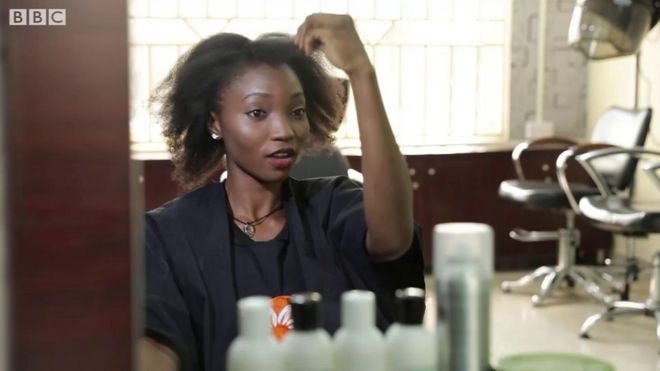See how natural hair dey trend among ladies for Africa