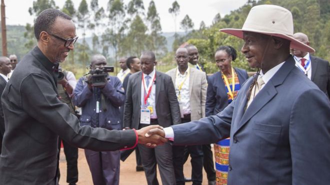 Perezida Kagame na Yoweri Museveni bahurira ku mupaka wa Gatuna mu kwa 02/2020 ngo baganire ku bibazo bihari