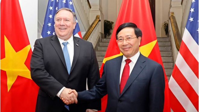 Ông Mike Pompeo và ông Phạm Bình Minh trước thềm thượng đỉnh Mỹ-Bắc Hàn lần hai tại Việt Nam năm 2019