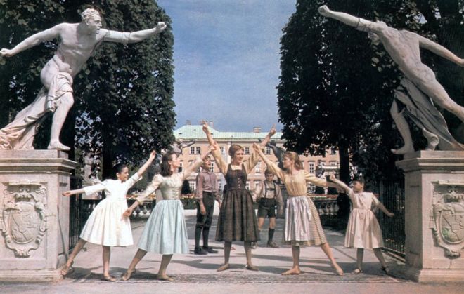 A scene from the film THE SOUND OF MUSIC (1965) - L-R (foreground) : ANGELA CARTWRIGHT as Brigitta, CHARMIAN CARR as Liesl, JULIE ANDREWS as Maria, HEATHER MENZIES as Louisa and DEBBIE TURNER as Marta.