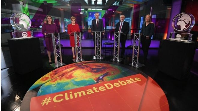 Jo Swinson, Nicola Sturgeon, Adam Price, Jeremy Corbyn and Sian Berry, stand next to ice sculptures representing the Brexit Party and Conservative Party at ITN Studios in Holborn on November 28, 2019 in London, England.