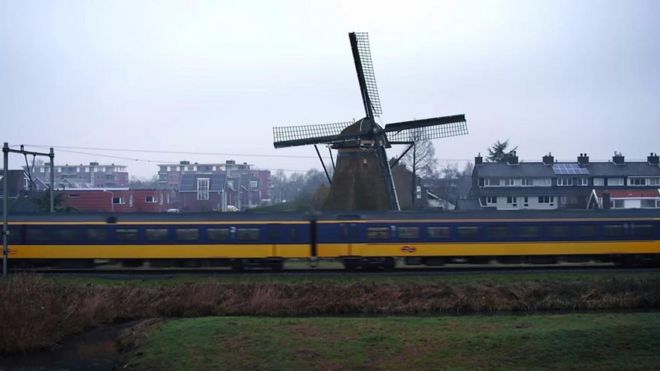 rüzgarla çalışan tren