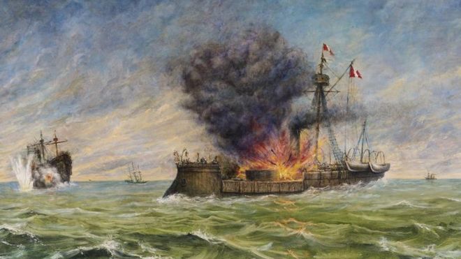 Un barco peruano estalla en un cuadro sobre la batalla de Fernando Saldías Díaz.
