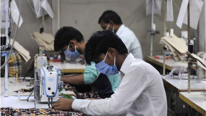 Кластер экспорта одежды Noida (NAEC), отрасль готовой одежды в районе Гаутам Будх Нагар, потерпела убыток в размере более 200 крор рупий за первые два месяца 2020 года.
