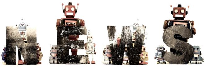 Игрушечные роботы рядом с буквами правописание НОВОСТИ