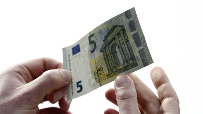 Банкнота в 5 евро