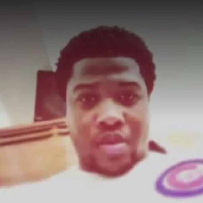 Outcry after police shoot African-American security guard 'hero' _104298104_captusdf3252131324re