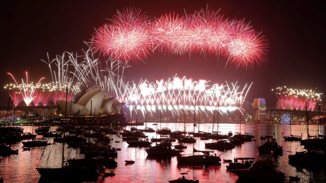 Fireworks explode over the Sydney Opera House and Harbour Bridge on New Year"s day in Sydney, Australia, January 1, 2017.