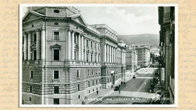 Tribunal na Via Coroneo, em Trieste - a prisão ainda está em operação no fundo do edifício