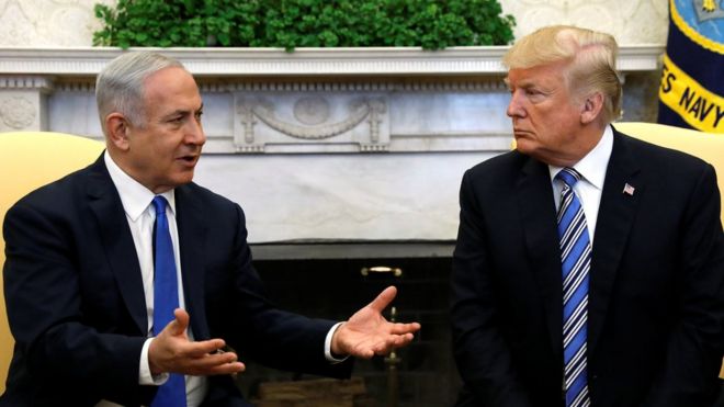 Премьер-министр Израиля Биньямин Нетаньяху с президентом США Дональдом Трампом