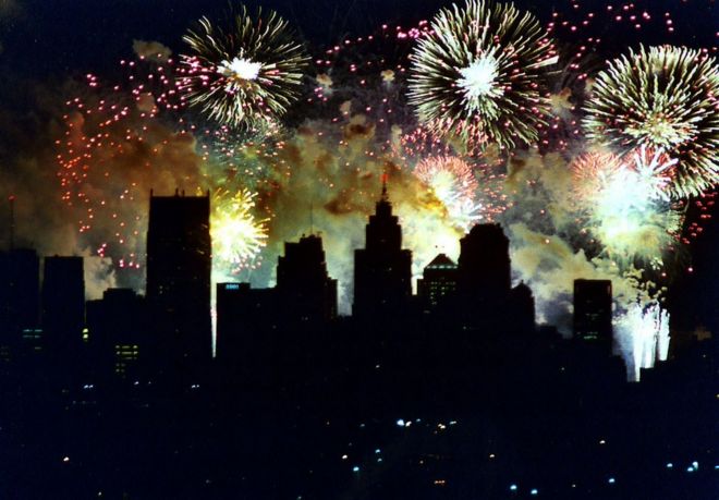 Fireworks over Detroit for 4 July celebrations
