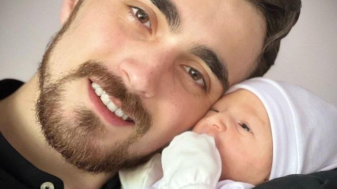 احمد خمینی پسر حسن خمینی