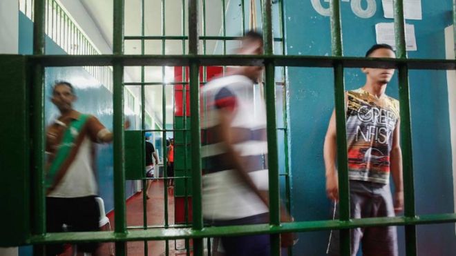 Presos en una cárcel de Manaos, Brasil.