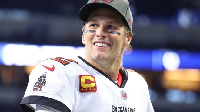 Tom Brady is un-retiring just 40 days after leaving the Bucs : NPR