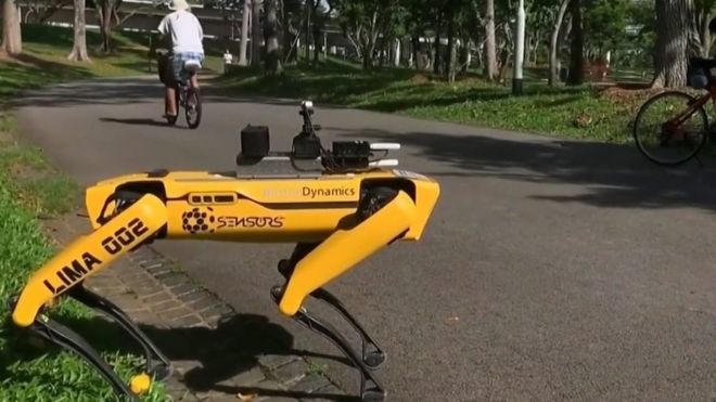 Робот Boston Dynamics.