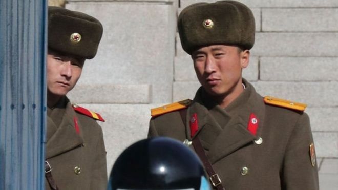 Chính phủ và quân đội Bắc Hàn có nhiều đơn vị quản lý anh ninh và trinh thám