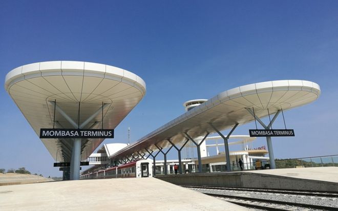 Платформы на станции Момбаса