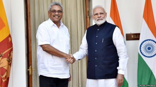 PM Narendra Modi shaking hands with Rashtupati Gotabhaya Rajapaksa