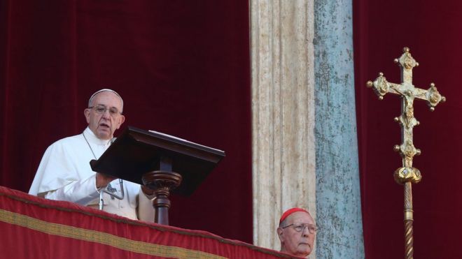 The Pope delivers his Urbi et Orbi speech in Saint Peter's Square, 25 December