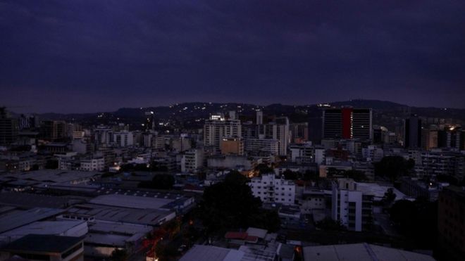 Вид на Каракас в четверг вечером