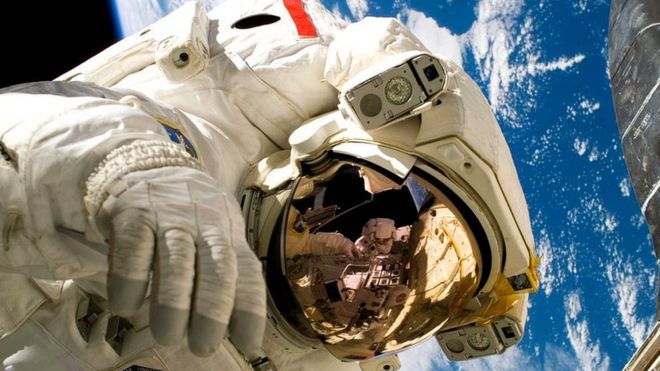 Spacesuit for return to the Moon unveiled