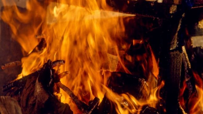 Deadi bodi burning ceremony for India