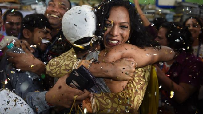 Indian members and supporters of the lesbian, gay, bisexual, transgender (LGBT) community celebrate the Supreme Court decision to strike down a colonial-era ban on gay sex, in Mumbai on September 6, 2018
