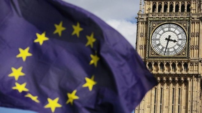 الحكومة البريطانية تجهز ردا رسميا على قرار قضائي بضرورة تصويت البرلمان على عملية خروج البلاد من الاتحاد الأوروبي