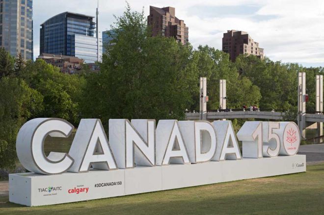 A large 3D Canada 150 sign in Calgary
