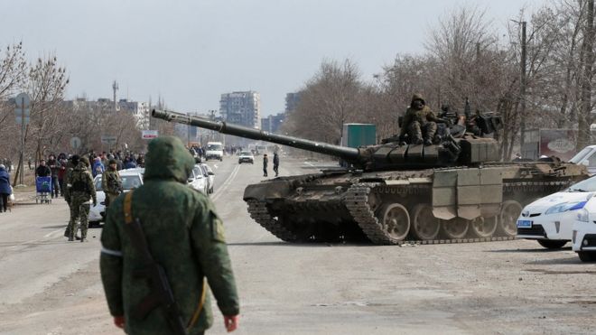Fuerzas prorrusas en las afueras de Mariúpol