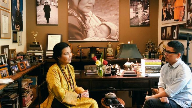 Tác giả Lê Hồng Lâm phỏng vấn bà Kiều Chinh tại Mỹ